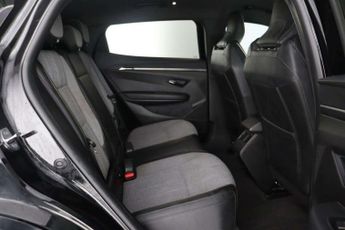 Renault Megane E-Tech 60kWh iconic Auto 5dr (optimum charge)