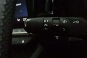 Renault Megane E-Tech 60kWh iconic Auto 5dr (optimum charge)