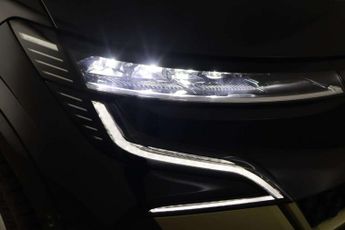 Renault Megane E-Tech 60kWh iconic Auto 5dr (optimum charge)