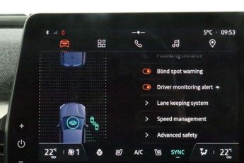 Renault Megane E-Tech 60kWh iconic Auto 5dr (optimum charge)