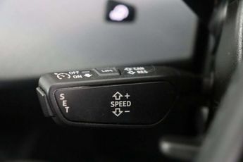 Audi A4 Avant 2.0 TDI 35 Technik S Tronic Euro 6 (s/s) 5dr