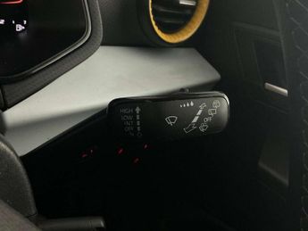 SEAT Arona 1.0 TSI SE Technology DSG Euro 6 (s/s) 5dr