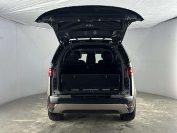 Land Rover Discovery 3.0 D300 MHEV R-Dynamic SE Auto 4WD Euro 6 (s/s) 5dr