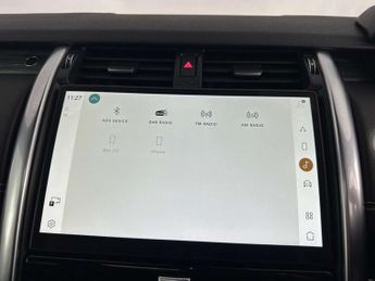 Land Rover Discovery 3.0 D300 MHEV R-Dynamic SE Auto 4WD Euro 6 (s/s) 5dr