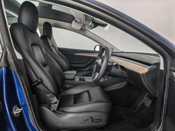 Tesla Model 3 Long Range Auto RWD 4dr
