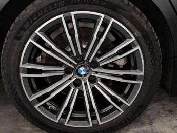 BMW 3 Series 2.0 330e 12kWh M Sport Touring Auto xDrive Euro 6 (s/s) 5dr