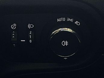 Vauxhall Grandland 1.2 Turbo Design Euro 6 (s/s) 5dr