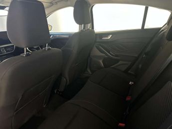 Ford Focus 1.0T EcoBoost Titanium Euro 6 (s/s) 5dr