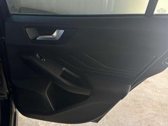 Ford Focus 1.0T EcoBoost Titanium Euro 6 (s/s) 5dr