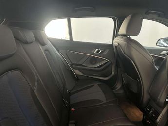 BMW 1 Series 1.5 118i M Sport (LCP) DCT Euro 6 (s/s) 5dr