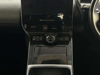 Toyota bZ4X 71.4kWh Vision Auto AWD 5dr (11kW OBC)