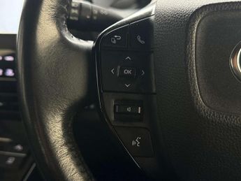 Toyota bZ4X 71.4kWh Vision Auto AWD 5dr (11kW OBC)