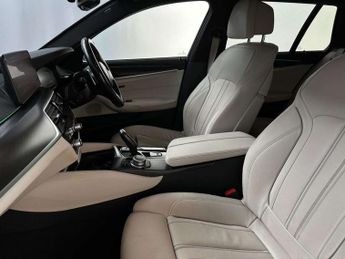 BMW 5 Series 2.0 520d MHT M Sport Touring Steptronic xDrive Euro 6 (s/s) 5dr