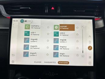 Jaguar F-PACE 2.0 P400e 17.1kWh R-Dynamic SE Auto AWD Euro 6 (s/s) 5dr