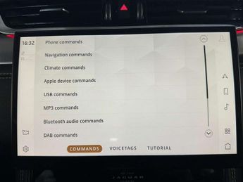 Jaguar F-PACE 2.0 P400e 17.1kWh R-Dynamic SE Auto AWD Euro 6 (s/s) 5dr
