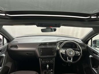 Volkswagen Tiguan 2.0 TDI R-Line Tech DSG Euro 6 (s/s) 5dr