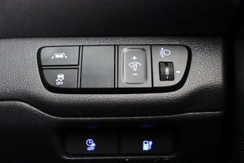 Hyundai IONIQ 38.3kWh Premium Auto 5dr