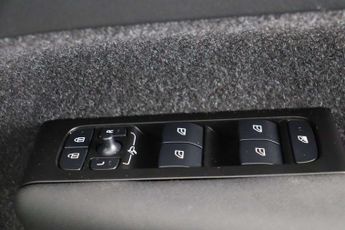 Volvo XC40 1.5h T5 Twin Engine Recharge 10.7kWh Inscription Pro Auto Euro 6