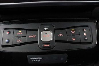 Nissan Leaf 40kWh Tekna Auto 5dr
