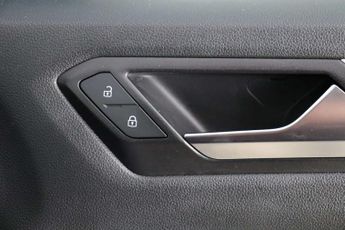 Volkswagen T-Roc 1.5 TSI Life SUV 5dr Petrol DSG Euro 6 (s/s) (150 ps)