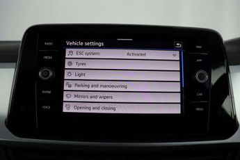 Volkswagen T-Roc 1.5 TSI Life SUV 5dr Petrol DSG Euro 6 (s/s) (150 ps)