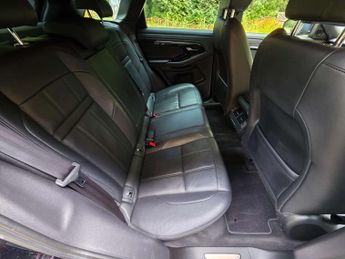 LAND ROVER RANGE ROVER EVOQUE 2.0 Range Rover Evoque R-Dynamic S D Auto 4WD 5dr