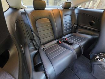 MERCEDES-BENZ C-CLASS 2.0 C 300 Sport Auto 2dr