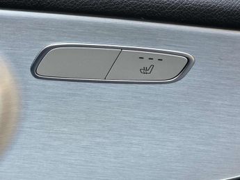 MERCEDES-BENZ C-CLASS 2.0 C 300 Sport Auto 2dr