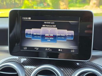 MERCEDES-BENZ C-CLASS 2.0 C 300 Sport Auto 2dr