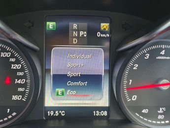 MERCEDES-BENZ C-CLASS 2.0 C 300 Sport Auto 2dr