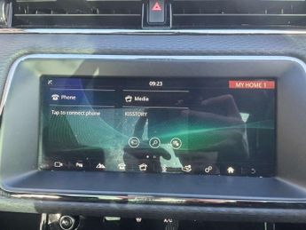 LAND ROVER RANGE ROVER EVOQUE 2.0 Range Rover Evoque R-Dynamic Auto 4WD 5dr