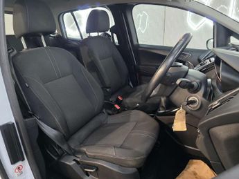 Ford B-Max 1.0T EcoBoost Zetec MPV 5dr Petrol Manual Euro 5 (100 ps)