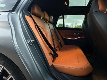 BMW 3 SERIES 3.0 M340i xDrive MHEV Auto 4WD 5dr
