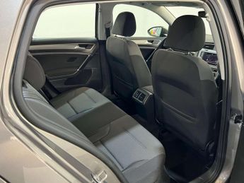 VOLKSWAGEN GOLF 1.4 Golf Match Edition TSi BlueMotion Technology Semi-Auto 5dr 2