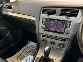 VOLKSWAGEN GOLF 1.4 Golf Match Edition TSi BlueMotion Technology Semi-Auto 5dr 2