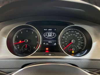 VOLKSWAGEN GOLF 1.4 Golf Match Edition TSi BlueMotion Technology Semi-Auto 5dr 2