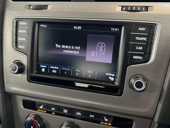 VOLKSWAGEN GOLF 1.4 Golf Match Edition TSi BlueMotion Technology Semi-Auto 5dr 2