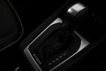 Renault Captur 1.6 E-TECH techno SUV 5dr Petrol Hybrid Auto Euro 6 (s/s) (145 p