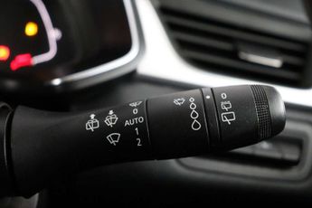 Renault Captur 1.6 E-TECH techno SUV 5dr Petrol Hybrid Auto Euro 6 (s/s) (145 p