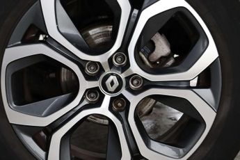 Renault Captur 1.6 E-TECH techno SUV 5dr Petrol Hybrid Auto Euro 6 (s/s) (145 p