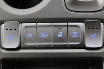 Hyundai KONA 39kWh Premium SUV 5dr Electric Auto (10.5kW Charger) (136 ps)