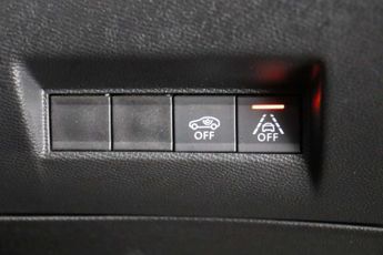 Peugeot E-2008 50kWh GT SUV 5dr Electric Auto (7kW Charger) (136 ps)