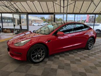 TESLA MODEL 3 Model 3 Long Range AWD 4WD 4dr