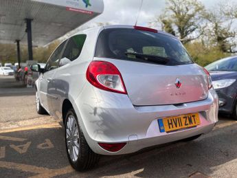 Renault CLIO 1.1 Clio Dynamique TomTom TCe 3dr