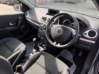 Renault CLIO 1.1 Clio Dynamique TomTom TCe 3dr