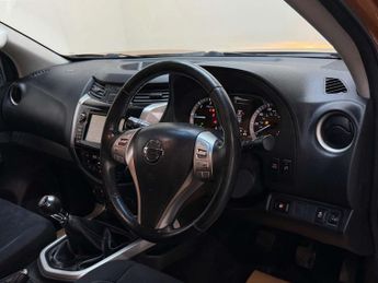 Nissan NP300 NAVARA 2.3 NP300 Navara N-Connecta dCi 4WD