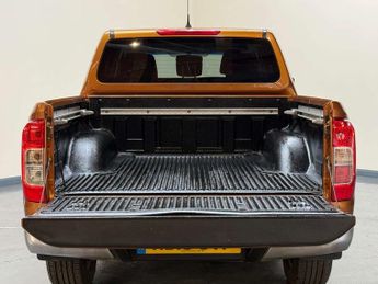 Nissan NP300 NAVARA 2.3 NP300 Navara N-Connecta dCi 4WD