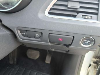 Peugeot 508 2.0 508 RXH Hybrid4 Auto 4WD 5dr