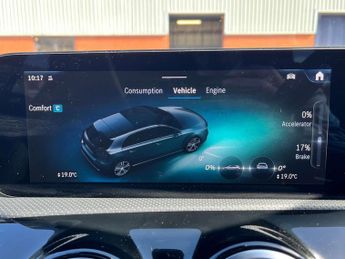 MERCEDES-BENZ A-CLASS 1.3 A 200 Exclusive Launch Edition MHEV Auto 5dr