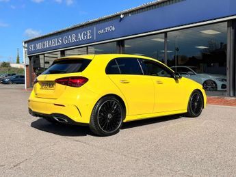 MERCEDES-BENZ A-CLASS 1.3 A 200 Exclusive Launch Edition MHEV Auto 5dr